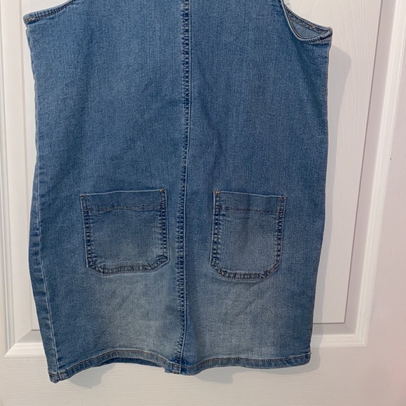 3/$30 Vintage Blue Spice Jean Dress - Picture 8 of 10
